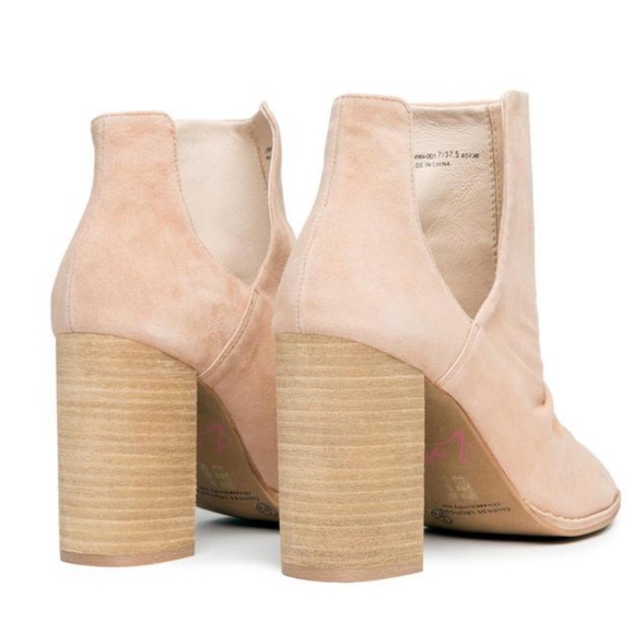 Kristin Cavallari x Chinese Laundry Peep Toe Boot - Picture 3 of 5